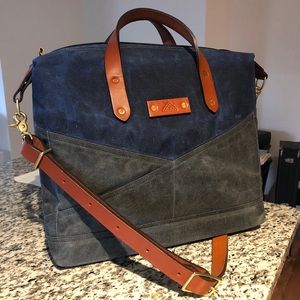 Addington Company Flight Briefcase Tote Bag